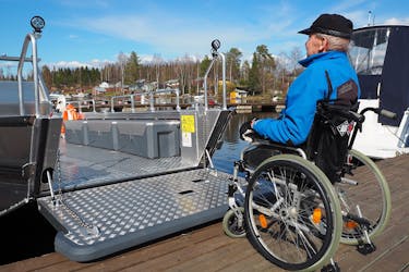 Accessible fishing trip to Linnansaari National Park